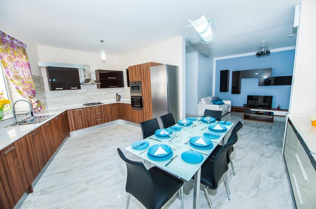 The Waves Holiday Apartment Marsaxlokk Eksteriør billede